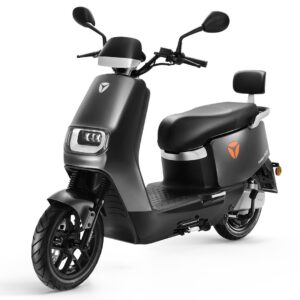 YADEA E8S ELEKTROROLLER AUSSTELUNGSFAHRZEUGE